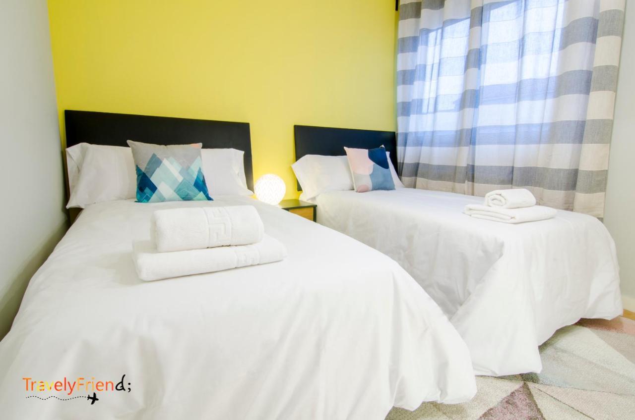 Superb Penthouse En Sdc Apartment ซานติอาโก เด กอมโปสเตลา ภายนอก รูปภาพ